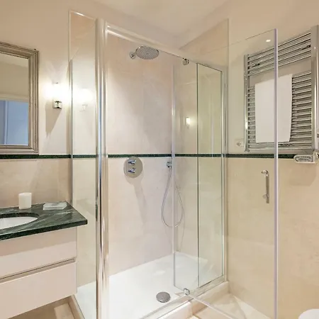 High End Flat 3bed 3bath Near Piazza Del Popolo * Řím
